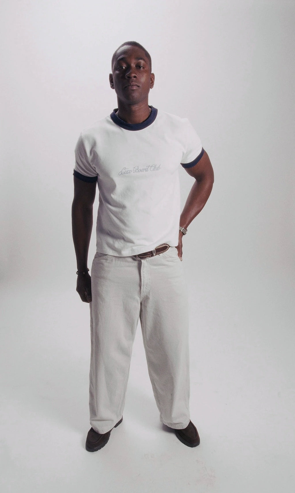Dust Tee