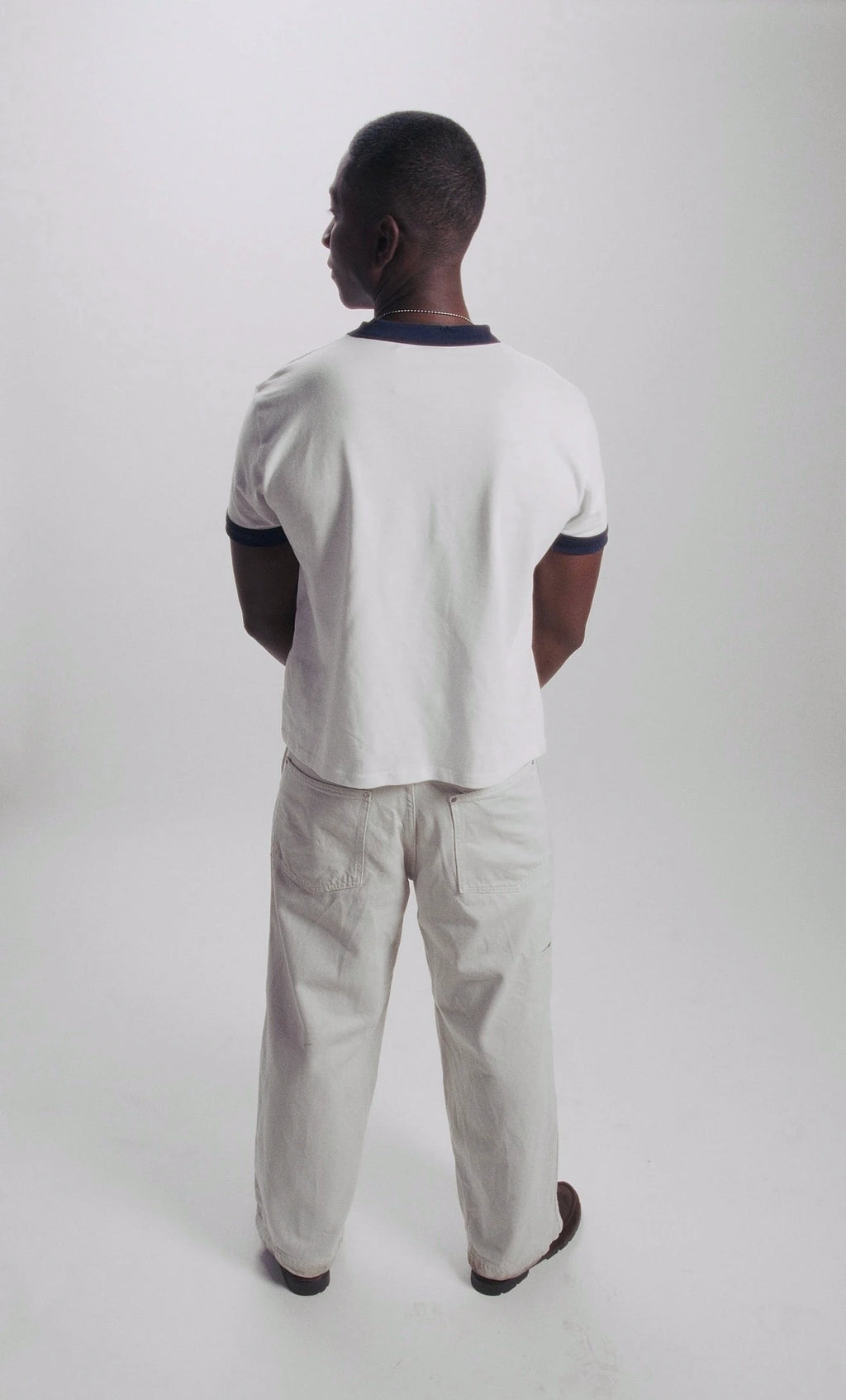 Dust Tee