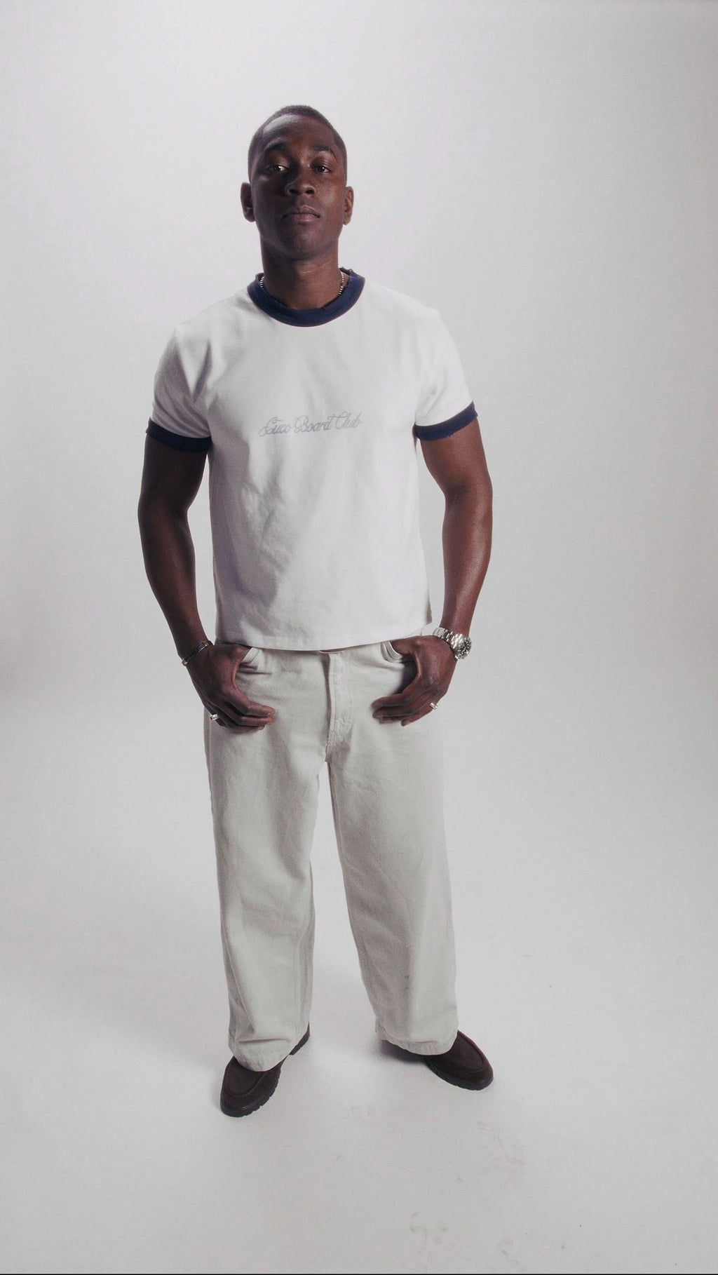 Dust Tee