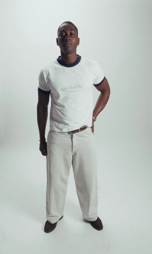 Dust Tee
