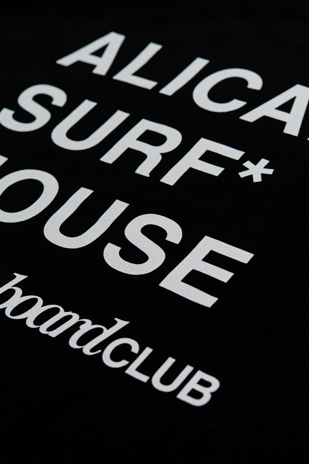 Black Tee Alicante Surf* House